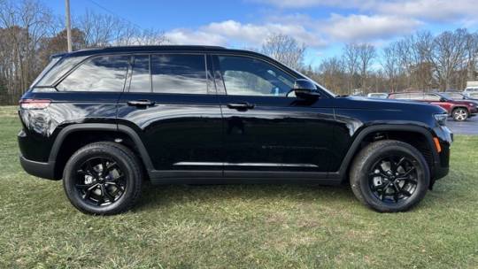 2025 Jeep Grand Cherokee