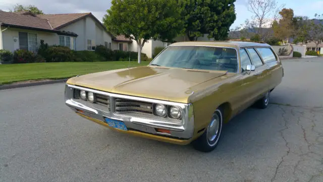1972 chrysler town & country mopar station wagon 440 new paint new seats holly