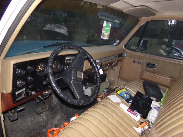 1983 chevrolet c10 silverado standard cab pickup 2-door 6.2l