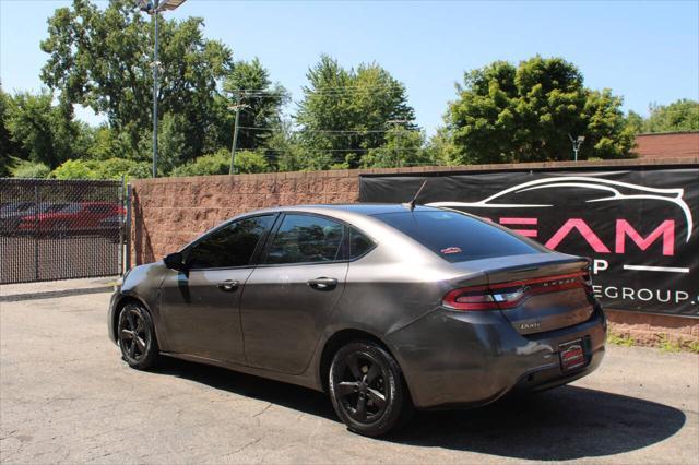2016 dodge dart sxt