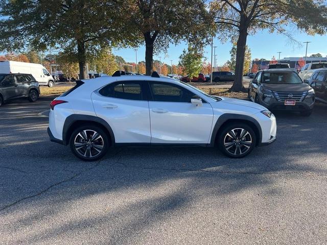 2019 lexus ux 200 luxury