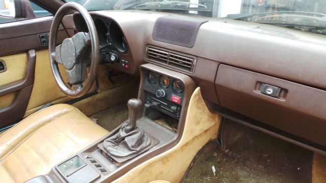 1980 porsche 924 turbo project car/ parts car no reserve!