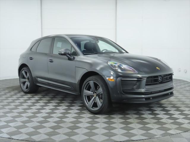 2024 porsche macan base