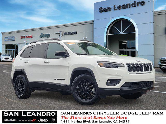 2023 jeep cherokee altitude