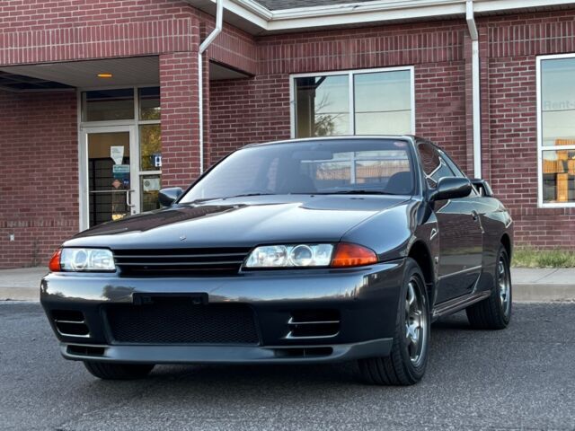 1989 nissan skyline coupe grey gtr
