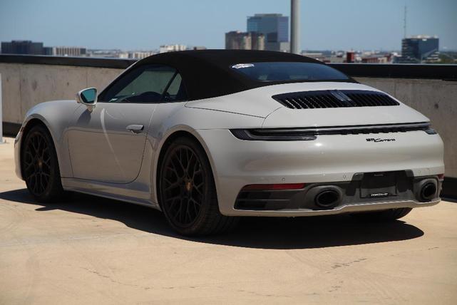2024 porsche 911 carrera