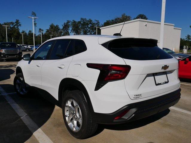 2025 chevrolet trax ls
