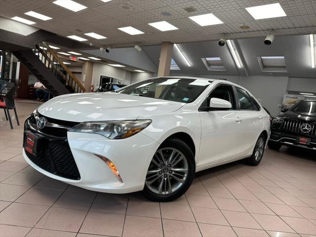 2017 toyota camry se