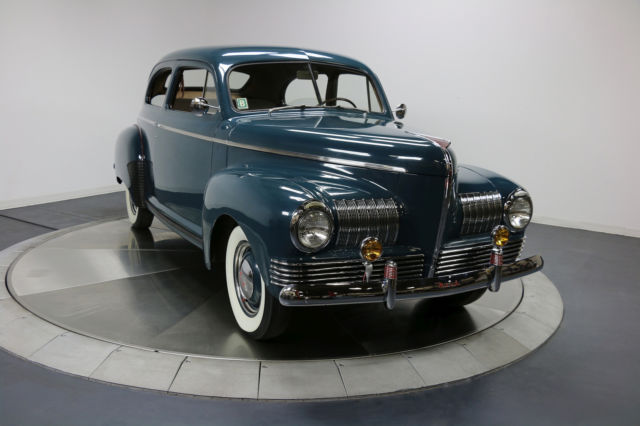 deluxe 600 sedan - original 172 ci - original 3-speed - beautiful correct paint!