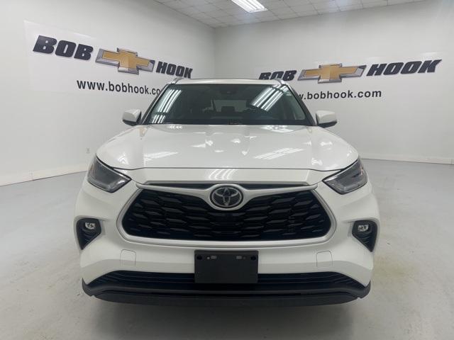 2021 toyota highlander xle