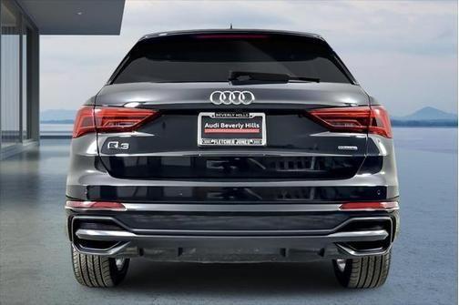 2022 audi q3