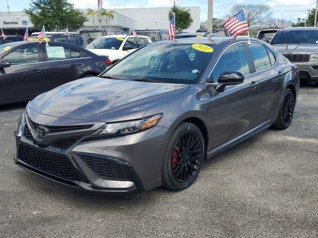 2021 toyota camry se in miami, florida
