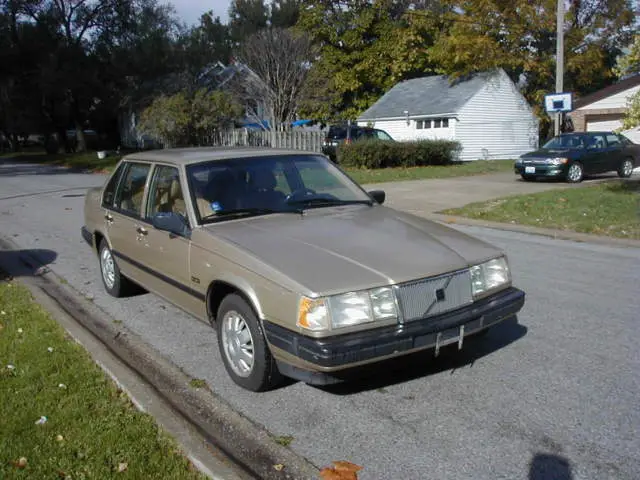 1992 volvo 940gl sedan