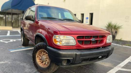 2000 Ford Explorer