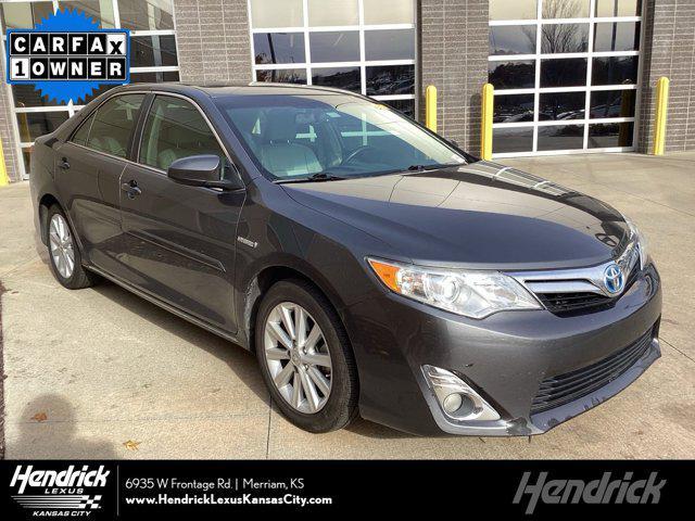 2014 toyota camry hybrid xle