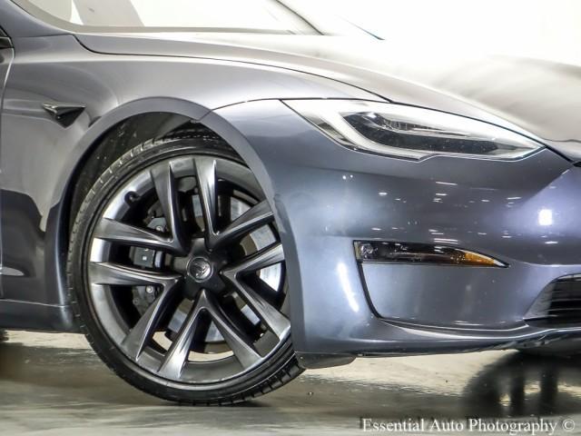 2022 tesla model s plaid