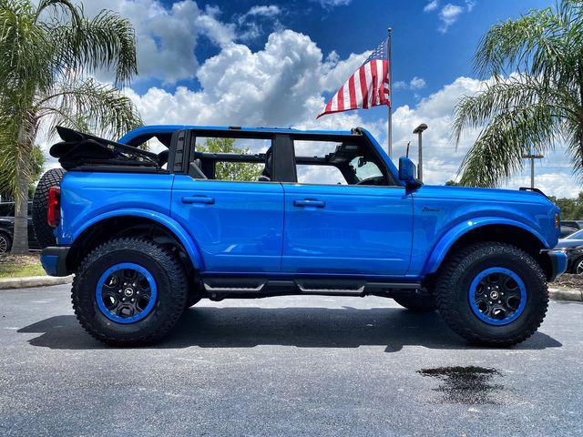 2023 ford bronco black diamond