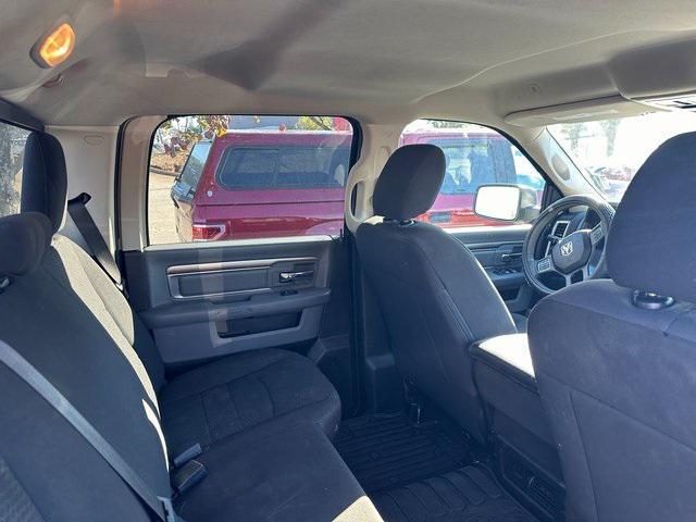 2020 ram 1500 classic warlock crew cab 4x4 5'7' box