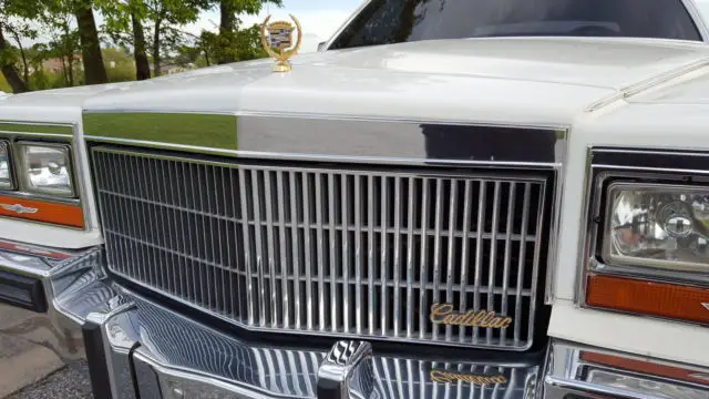 arizona car!! 3rd owner! 1989 cadillac brougham d'elegance sedan 4-door 5.0l