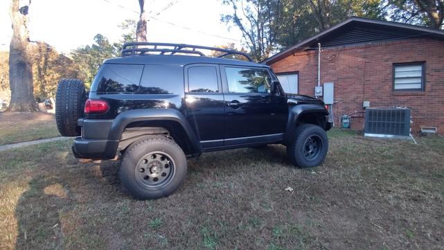 2010 toyota fj cruiser base