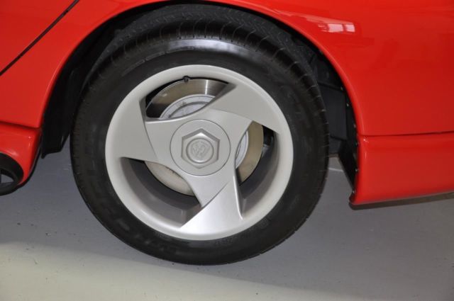 1992 dodge viper on mso 710 miles for sale!