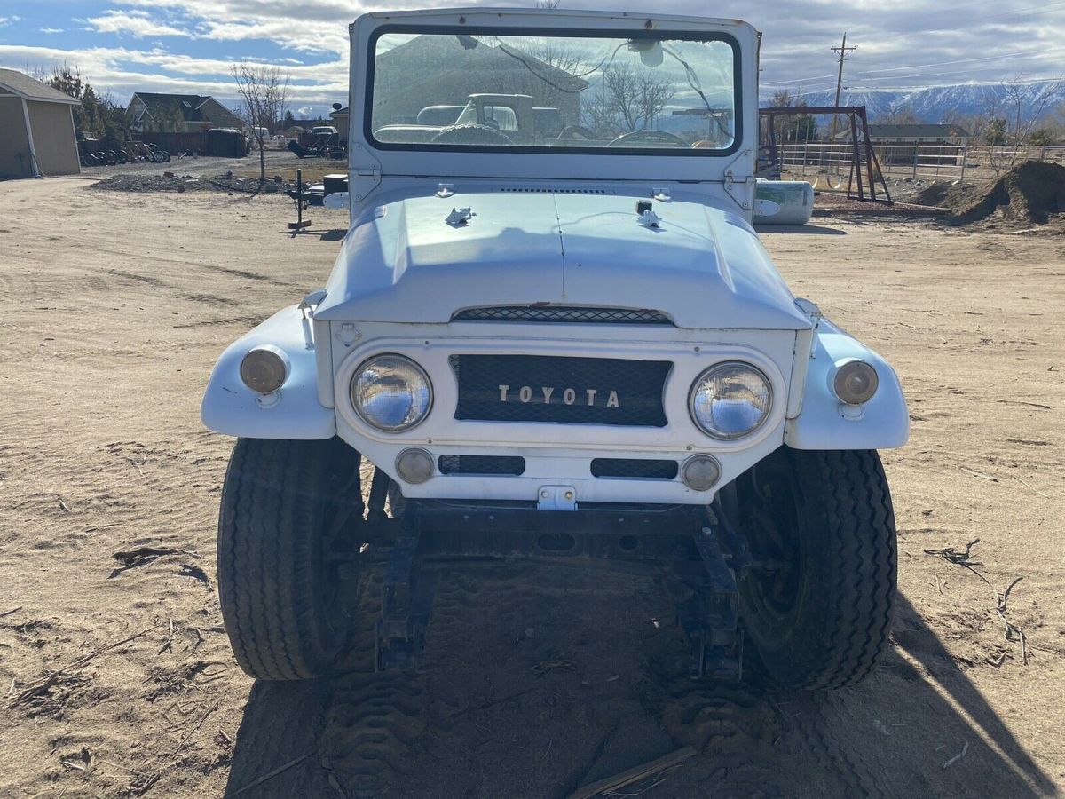 1966 toyota land cruiser fj40 suv white 4wd manual