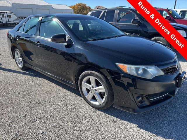 2014 toyota camry le