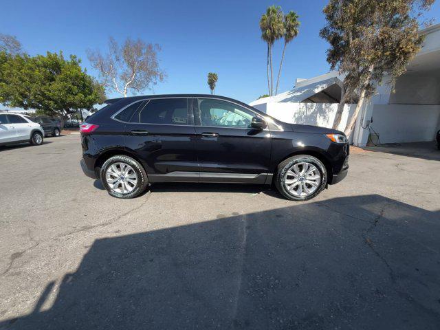 2022 ford edge titanium