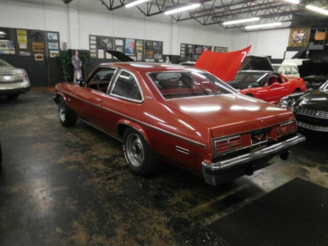 1976 red concours!