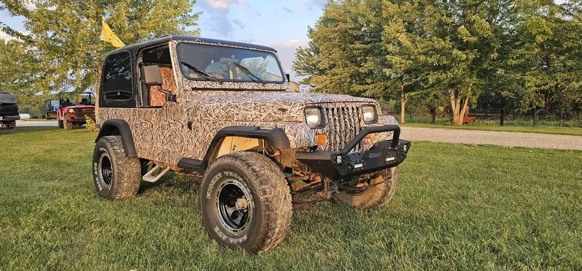 1993 jeep wrangler / yj suv white 4wd manual s