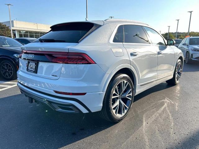 2022 audi q8 55 premium plus