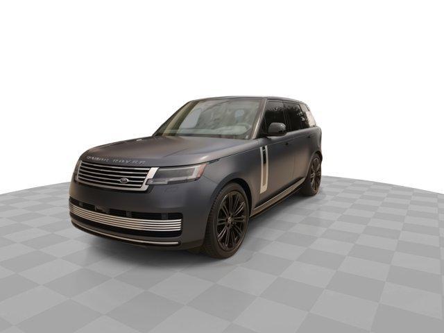 2024 land rover range rover p615 sv