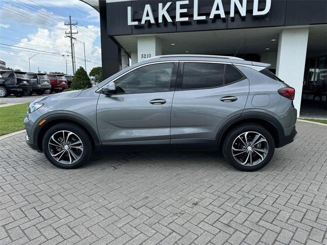 2022 buick encore gx essence