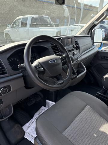 2021 ford transit-250 base