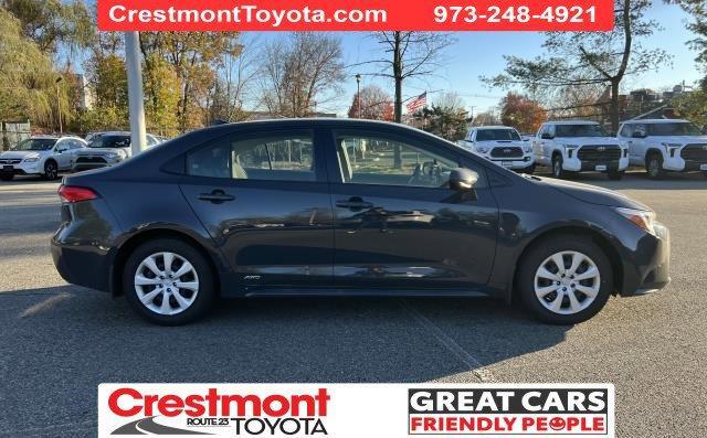 2024 toyota corolla hybrid le