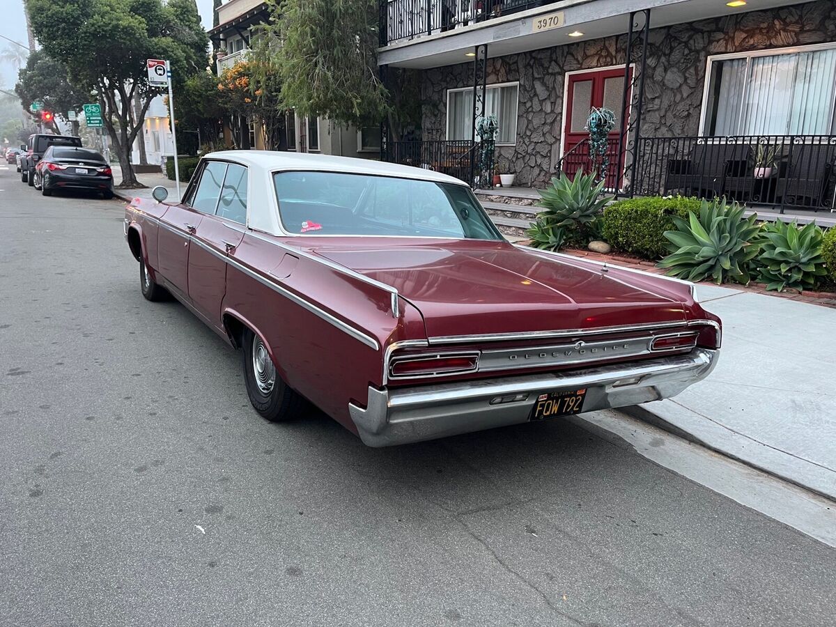 1964 oldsmobile dynamic 88 sedan white rwd automatic deluxe