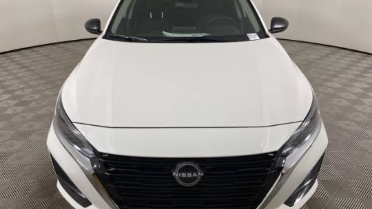 2025 Nissan Altima