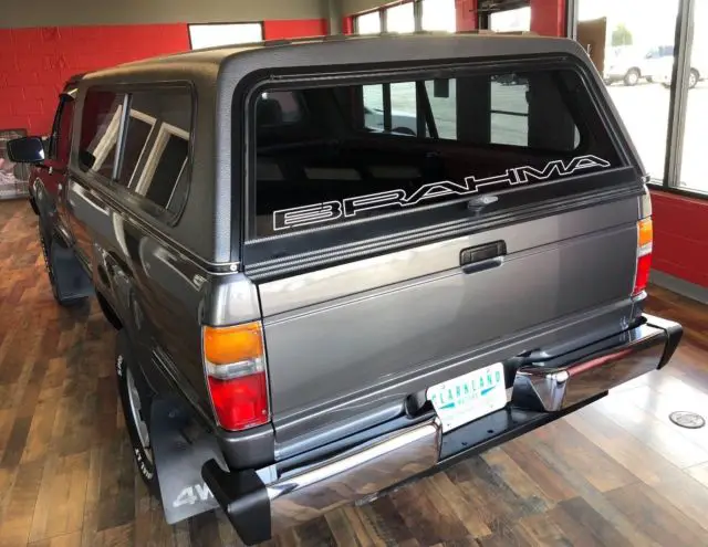 no reserve 1986 toyota deluxe pick up 4x4 only 81,714 actual miles