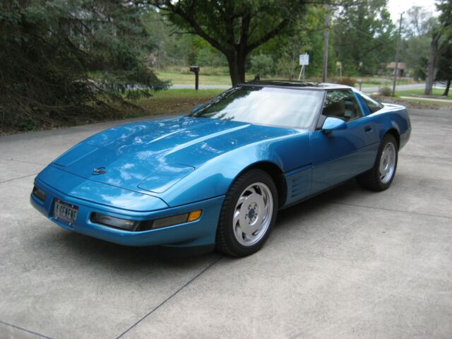 1993 corvette rare color 40th anniversary year