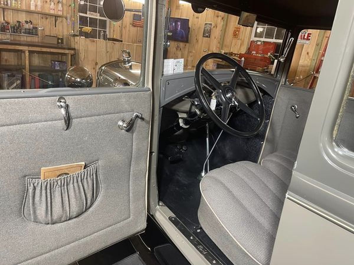 1931 ford model a two door