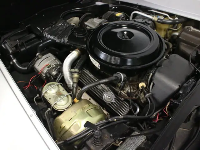 awesome example of a 25th anniversary vette! beautiful paint, l82, docs, 2 owner