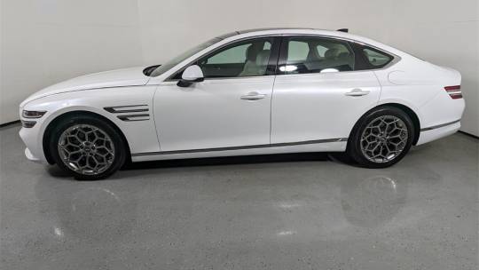 2022 Genesis G80