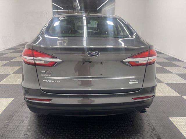 2019 ford fusion sel
