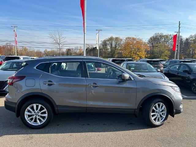 2022 nissan rogue sport sv