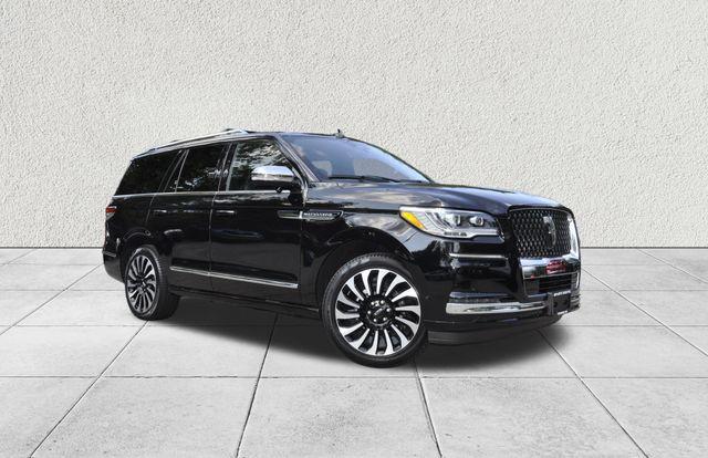 2023 lincoln navigator black label