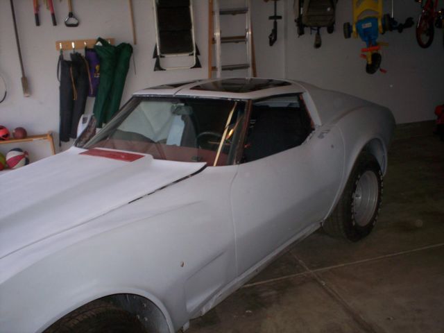 1974 corvette hatchback (ecklers) moon roof t tops glass front and rear bumpers