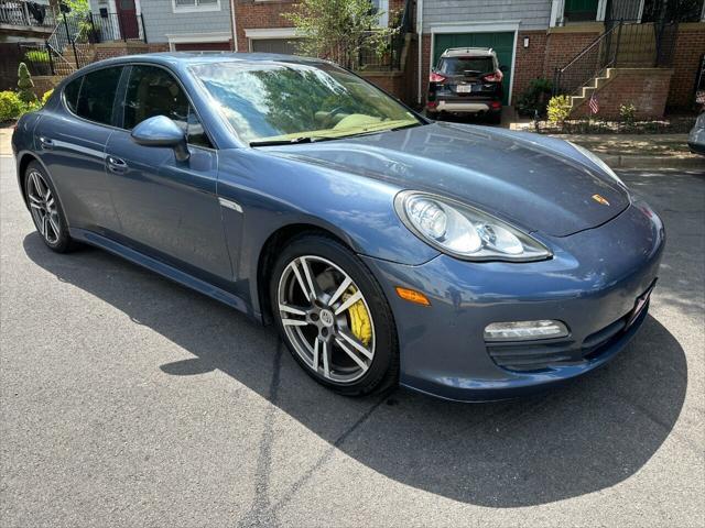 2011 porsche panamera 4