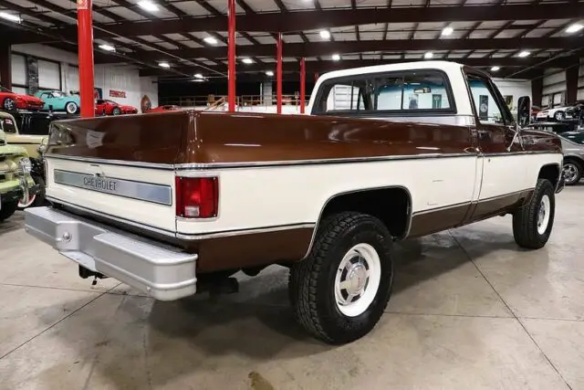 1979 gmc 2500 high sierra camper special 28066 miles brown/white pickup truck 35