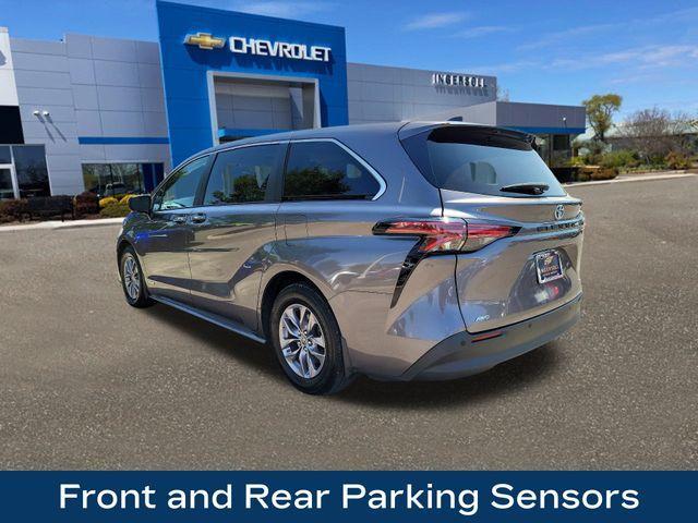 2021 toyota sienna xle