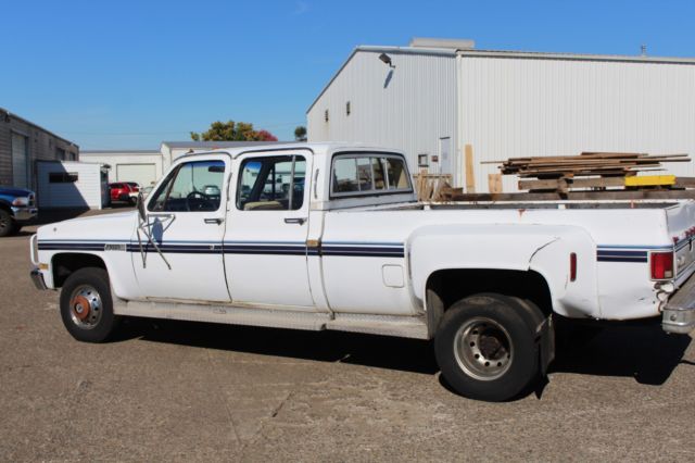 1981 gmc k30 4 door crew cab 4x4 dana 60 1 ton 454 a/t